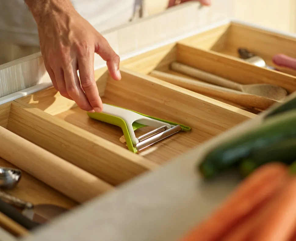 Joseph Joseph Nest Peel Set of 2 Peelers, Beige Green