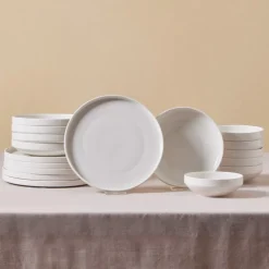 Karaca Felix 18-Piece Porcelain Dinner Set for 6 People, White