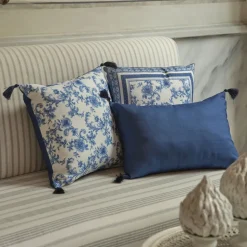 Karaca Home Rosario Filled Cushion, 45cmx45cm, Blue White