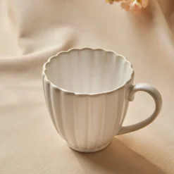 Karaca New Daisy Stoneware Mug, 230ml, White