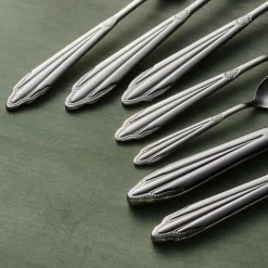 Karaca New Mantilla 84-Piece Stainless Steel Cutlery Set for 12 People, Platin