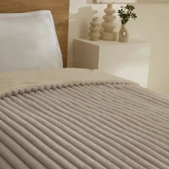 Karaca Stripe Sherpa Blanket, 150x200cm, Single, Light Grey